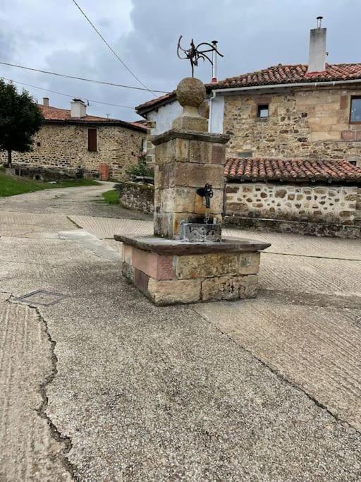 Porquera de SantullanLa Casa De La Tina别墅 外观 照片